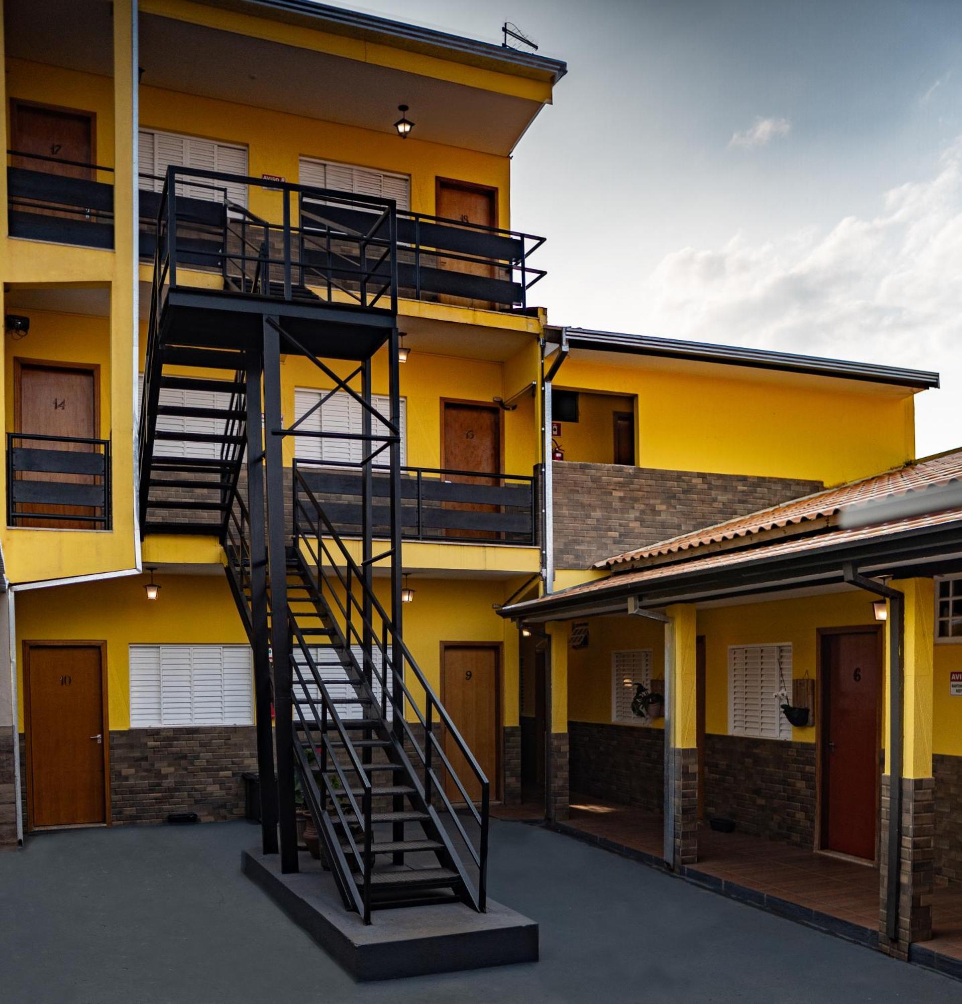 Hotel Nixon Proximo, Rodoviaria, Prefeitura E A Matriz Central Itai  Exterior photo